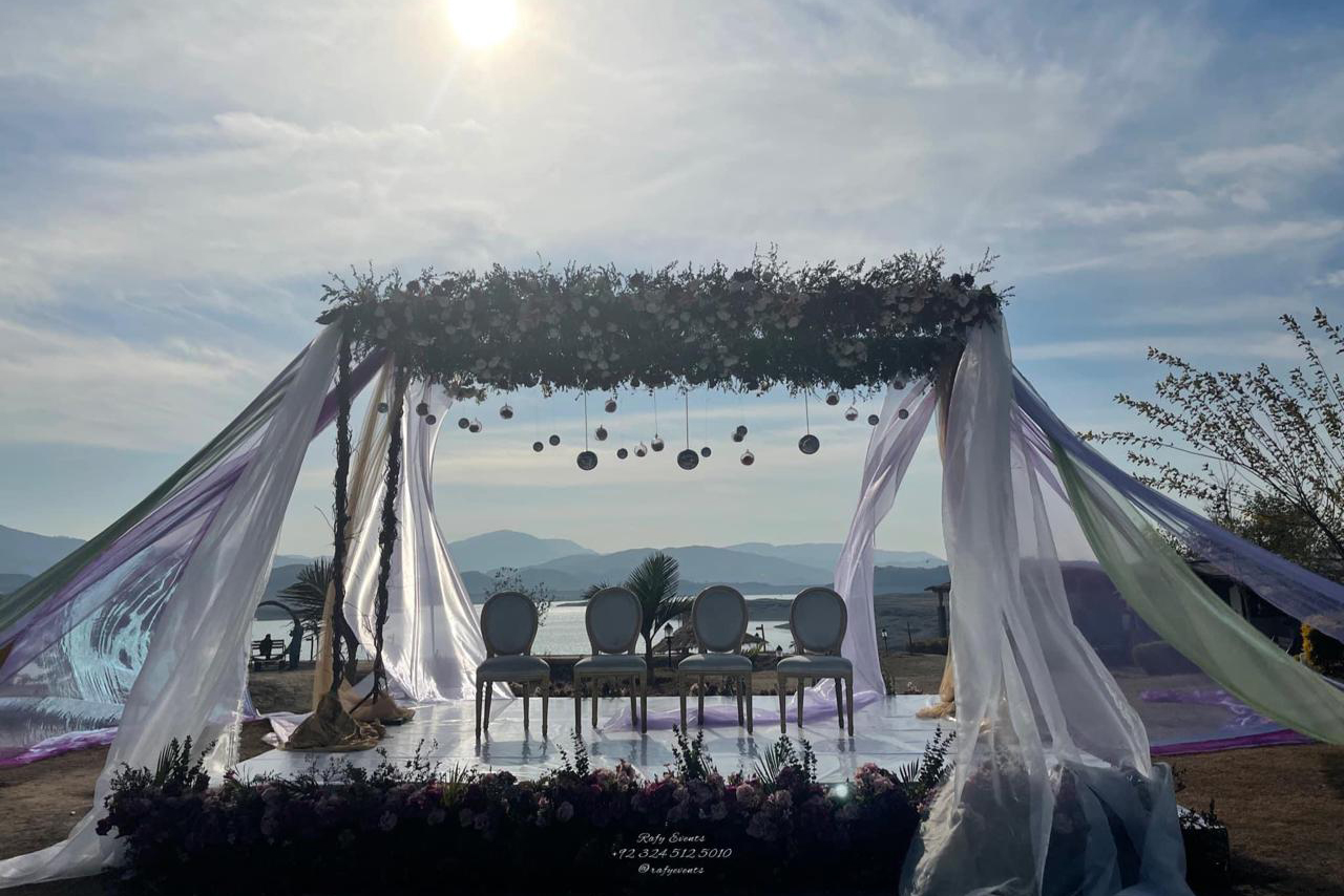 32ff4a34-d909-4479-a2d8-e70263349d05