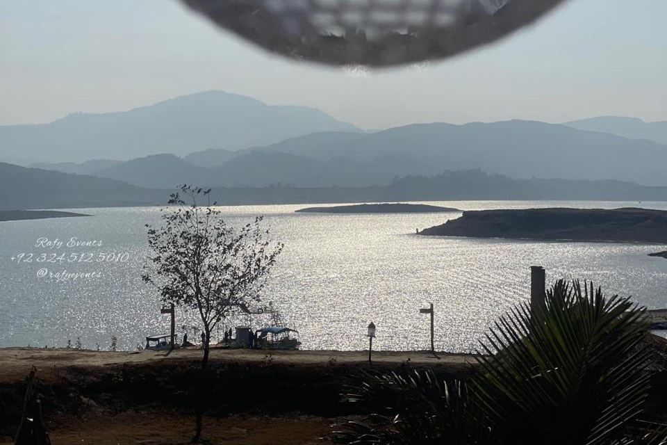 b6c88dc4-4280-4c65-b992-5b1e5781350c