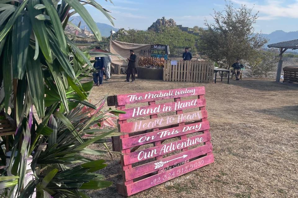 bc170f2c-77fe-46e3-ba8a-f30b1cd3538d