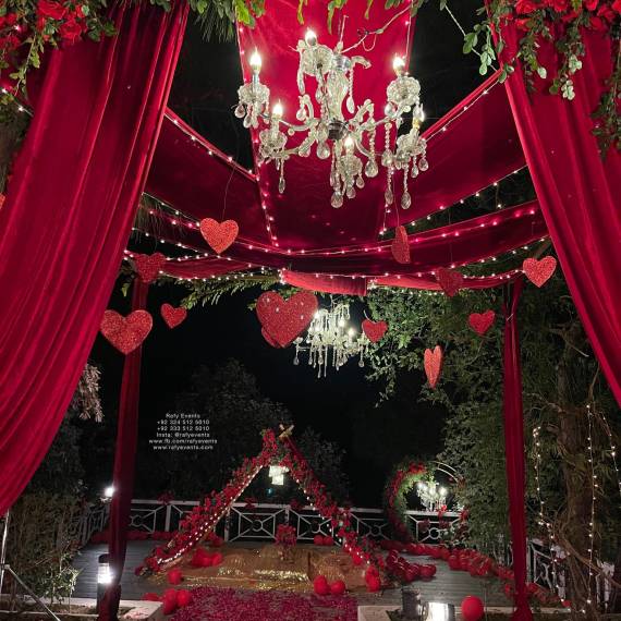 27c17294-953b-4c27-b950-ff680de730e5